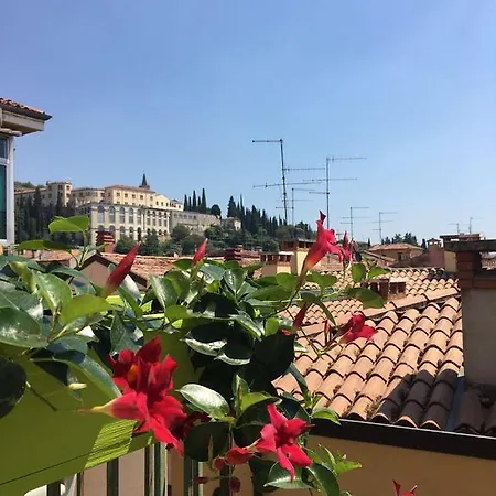 Letters To Juliet Apartment *