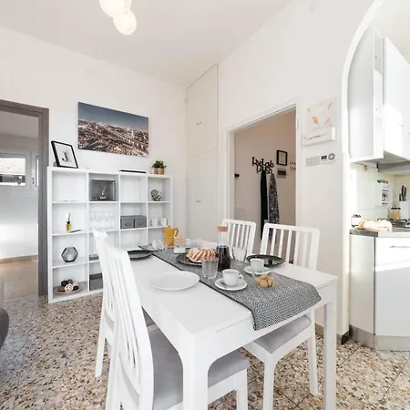 Letters To Juliet Apartment *